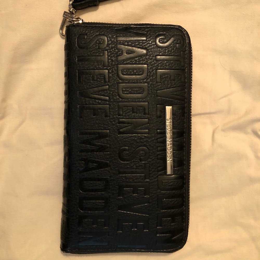 Steve Madden Wallet